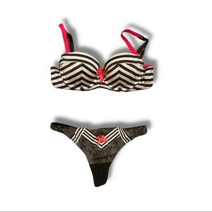 VS bra and thong set